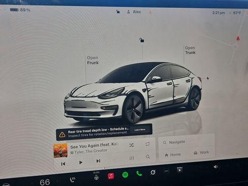 Used 2023 Tesla Model 3 Standard Range image 16