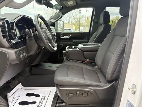 Certified 2024 Chevrolet Silverado 2500 LT AWD/4WD image 21