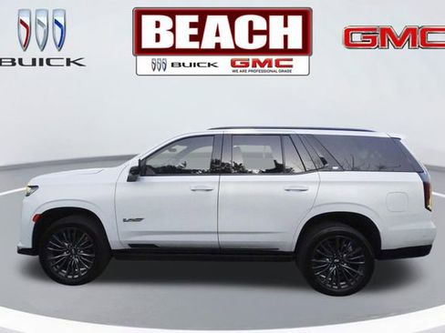 Used 2023 Cadillac Escalade V AWD/4WD image 6
