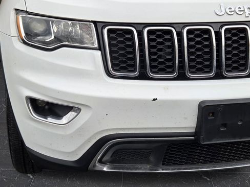 Used 2018 Jeep Grand Cherokee Limited image 30