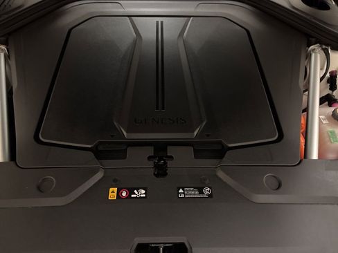 Used 2025 Genesis Electrified GV70 Advanced image 27