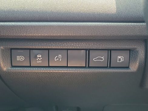 Used 2025 Toyota Camry LE FWD image 29