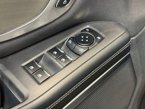 Used 2025 Ford Expedition Max Platinum image 10