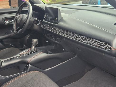 Used 2025 Honda HR-V Sport image 29