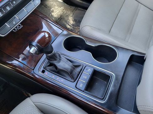 Used 2016 Kia Sorento EX w/ EX Premium Package image 10