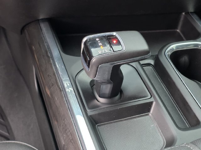 Used 2022 Chevrolet Silverado 1500 LTZ AWD/4WD image 28