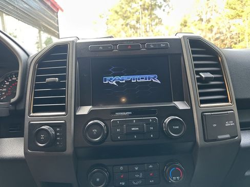 Used 2020 Ford F150 Raptor w/ Equipment Group 801A Mid image 7