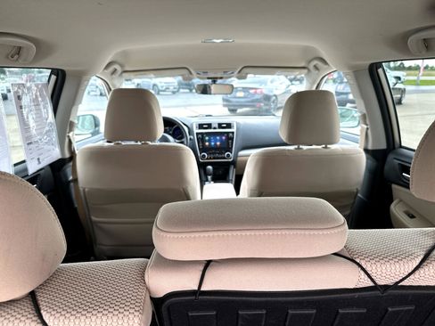 Used 2019 Subaru Outback 2.5i Premium w/ Popular Package #2 image 13