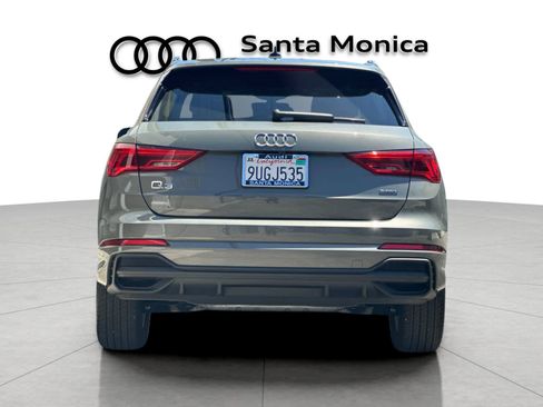 Used 2025 Audi Q3 2.0T Premium w/ Convenience Package AWD/4WD image 7