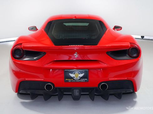 Used 2019 Ferrari 488 GTB RWD image 7