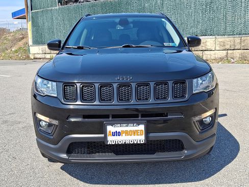 Used 2021 Jeep Compass Latitude image 2