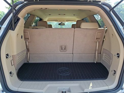 Used 2012 Buick Enclave Leather FWD image 28