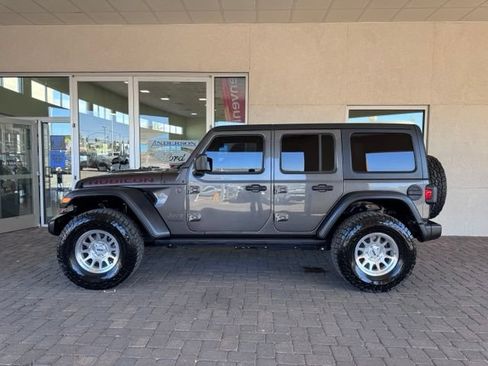 Used 2021 Jeep Wrangler Unlimited Rubicon AWD/4WD image 2
