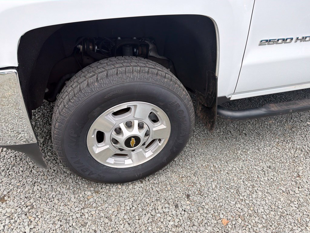 Used 2019 Chevrolet Silverado 2500 W/T w/ WT Convenience Package AWD/4WD image 10