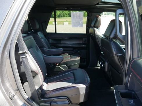 Used 2021 Ford Expedition Limited AWD/4WD image 28
