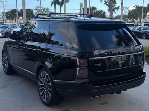 Used 2021 Land Rover Range Rover Westminster Edition image 8