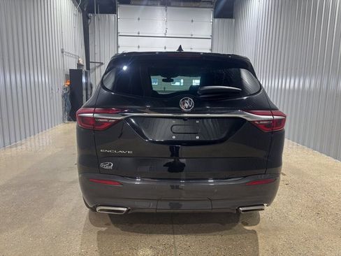Used 2020 Buick Enclave Preferred image 4