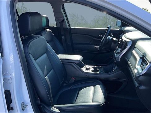 Used 2021 GMC Acadia SLT image 7