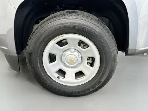 Used 2022 Chevrolet Colorado W/T w/ WT Convenience Package AWD/4WD image 34