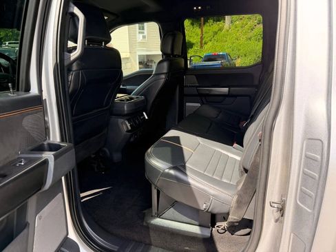 Used 2022 Ford F150 Platinum AWD/4WD image 17
