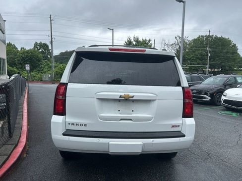 Used 2019 Chevrolet Tahoe LT w/ Luxury Package AWD/4WD image 4