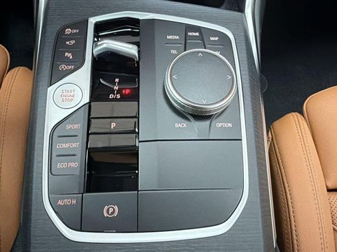 New 2026 BMW 330i xDrive Sedan w/ M Sport Package image 17