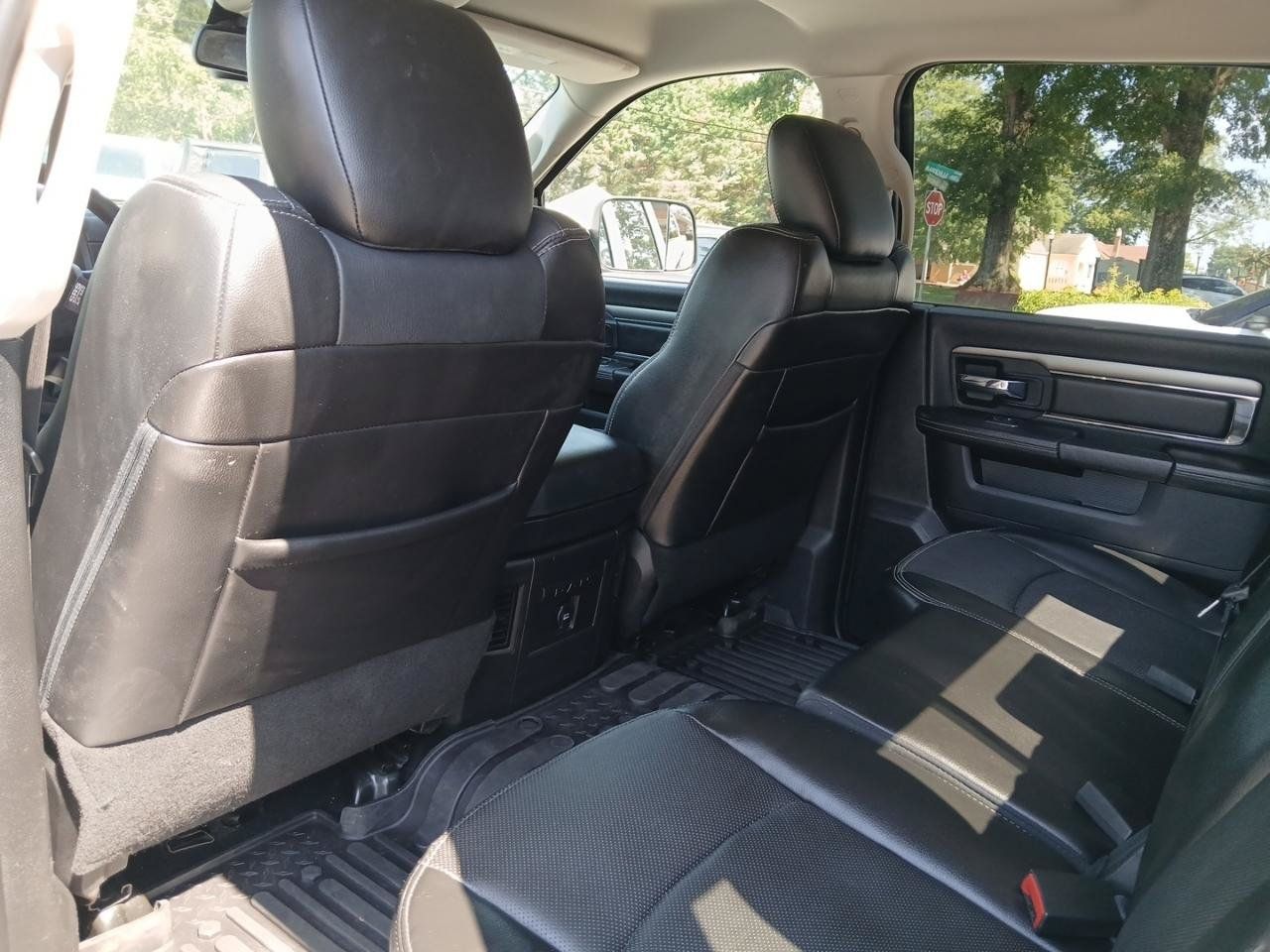 Used 2014 RAM 1500 Sport RWD image 11
