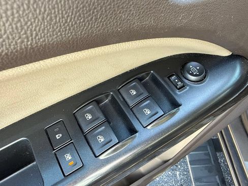 Used 2015 GMC Canyon SLT w/ Driver Alert Package RWD image 13