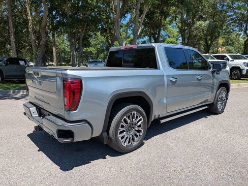 Used 2023 GMC Sierra 1500 Denali Ultimate AWD/4WD image 4