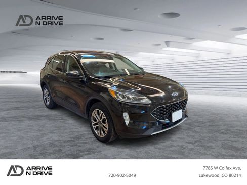 Used 2022 Ford Escape SEL image 1