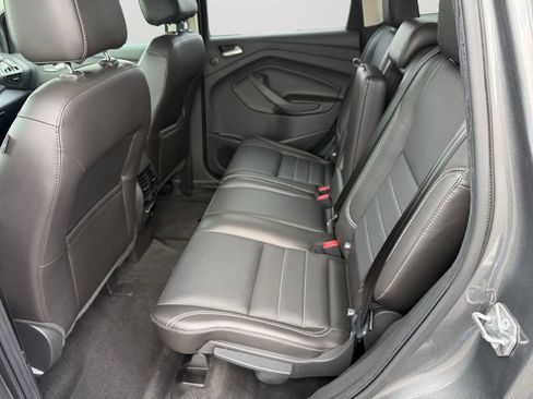 Used 2014 Ford Escape Titanium w/ Equipment Group 401A FWD image 15