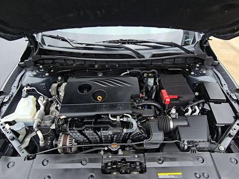 Used 2019 Nissan Altima 2.5 SR w/ SR Premium Package image 5