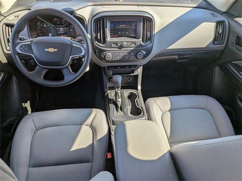 Used 2022 Chevrolet Colorado W/T w/ WT Convenience Package image 17
