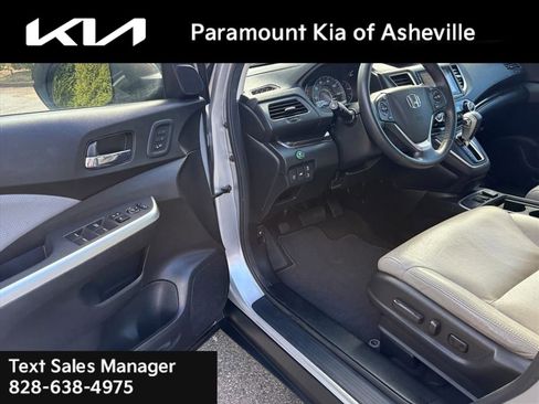 Used 2016 Honda CR-V Touring image 16