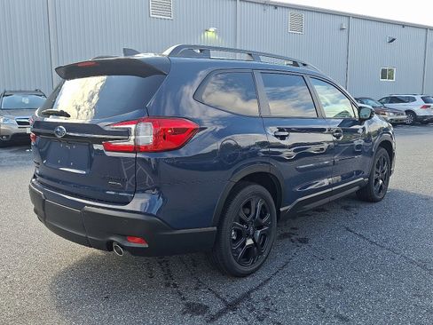 Certified 2025 Subaru Ascent Bronze Edition image 3