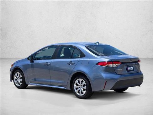 Used 2023 Toyota Corolla LE FWD image 7
