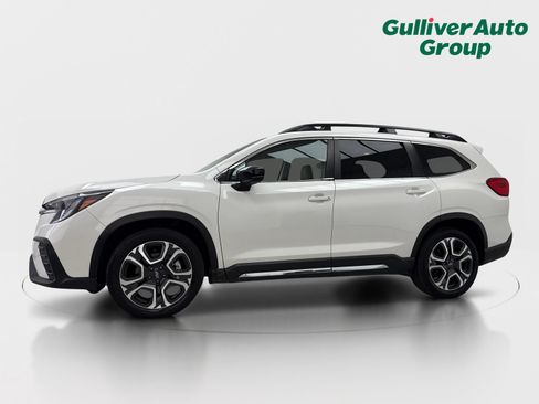 Used 2024 Subaru Ascent Limited AWD/4WD image 2