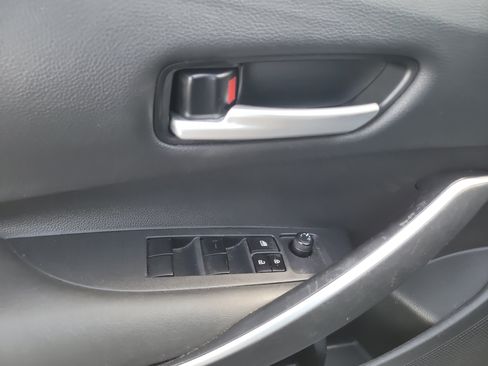 Certified 2024 Toyota Corolla SE FWD image 17