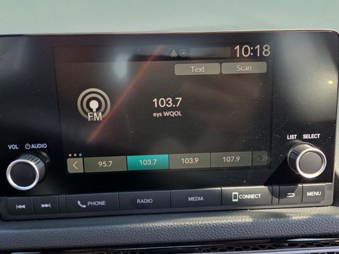 Used 2025 Honda Civic Sport image 28