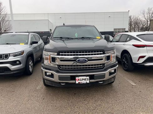 Used 2018 Ford F150 XLT w/ Equipment Group 302A Luxury image 3