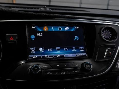 Used 2017 Buick Envision Essence FWD image 33