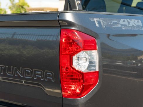 Used 2017 Toyota Tundra SR5 w/ TRD Off Road Package AWD/4WD image 8