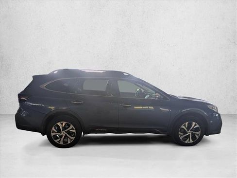 Used 2021 Subaru Outback Touring XT image 4