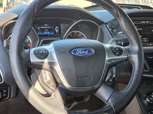 Used 2013 Ford Focus ST FWD image 11