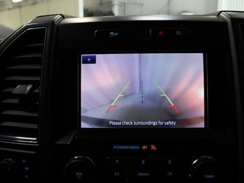 Used 2020 Ford F150 XLT AWD/4WD image 3