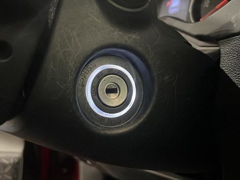 Used 2019 Toyota RAV4 LE image 24