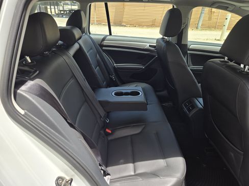 Used 2015 Volkswagen Golf SE w/ Lighting Package FWD image 11