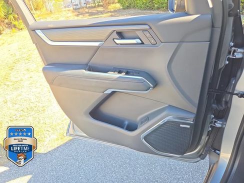 New 2026 GMC Acadia Elevation w/ Super Cruise Package FWD image 20