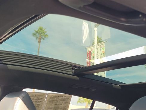 Used 2022 Kia Sportage Nightfall Edition image 15