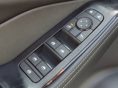 New 2026 Nissan Rogue SV image 11